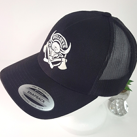 🔖Bullseye Hat|Yupoong Men's Classics Trucker Mesh Summer Cap - Picture 1 of 6